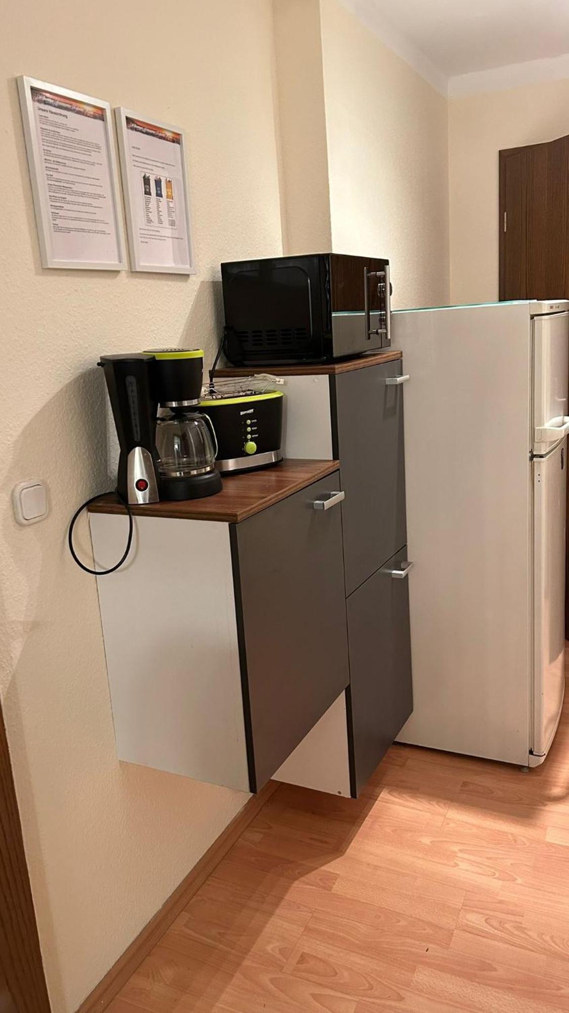 Appartamento Ferienzimmer / Monteurzimmer Rostocker Heide Klein Kussewitz Esterno foto
